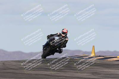 media/Nov-16-2025-Race Pace (Sun) [[8c5fa54630]]/Verified Riders/1-Turns 9 and 10 (925am)/